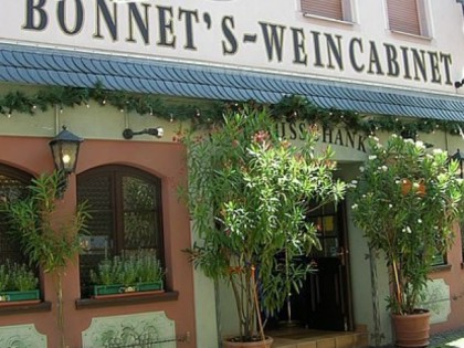 照片: Weingut Bonnet Walluf